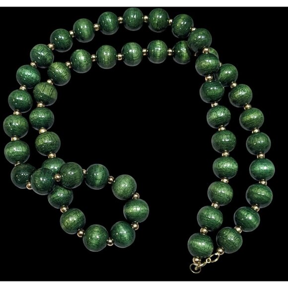 Vintage Elegant Green And Gold Tone Wood Beaded Necklace - Picture 1 of 6